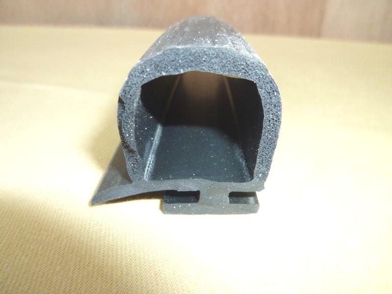 Slot in MTH frame gasket Std size ref no. 0741293